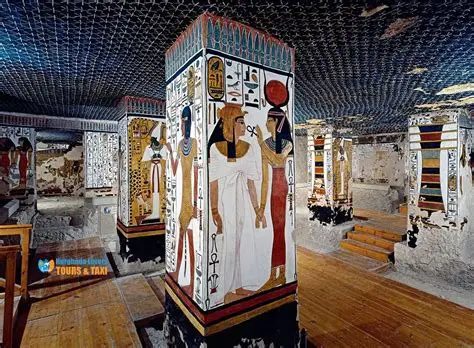 Tomb of Queen Nefertari in Luxor